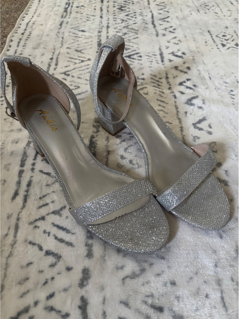 Ankis Silver Glitter Open-Toe Block Heel Sandals